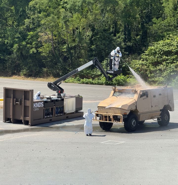 ESSENTIAL DECON L-01 image